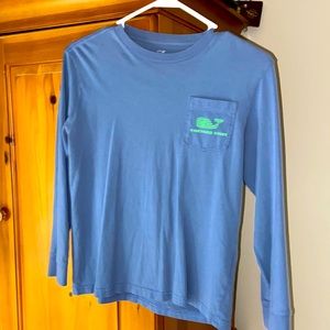 Vineyard Vines long sleeve blue Jeep tee 12/14 medium w/ pocket